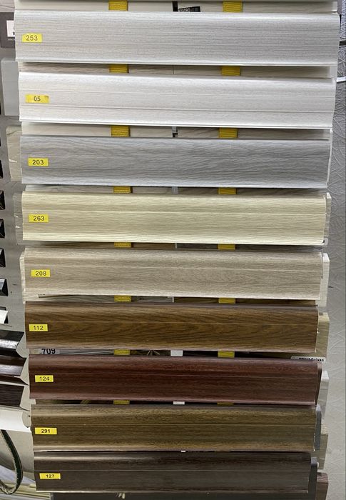 Плинтуса по АКЦИИ!!!  начинаются от 4.000 за метр