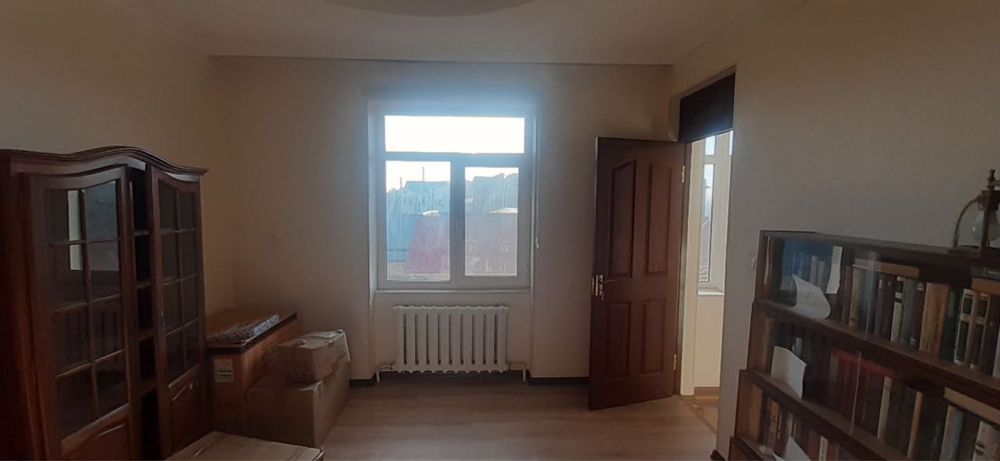 Куксарой ҚФЙ да уй сотилади. Тошми постидан 2.5 км.