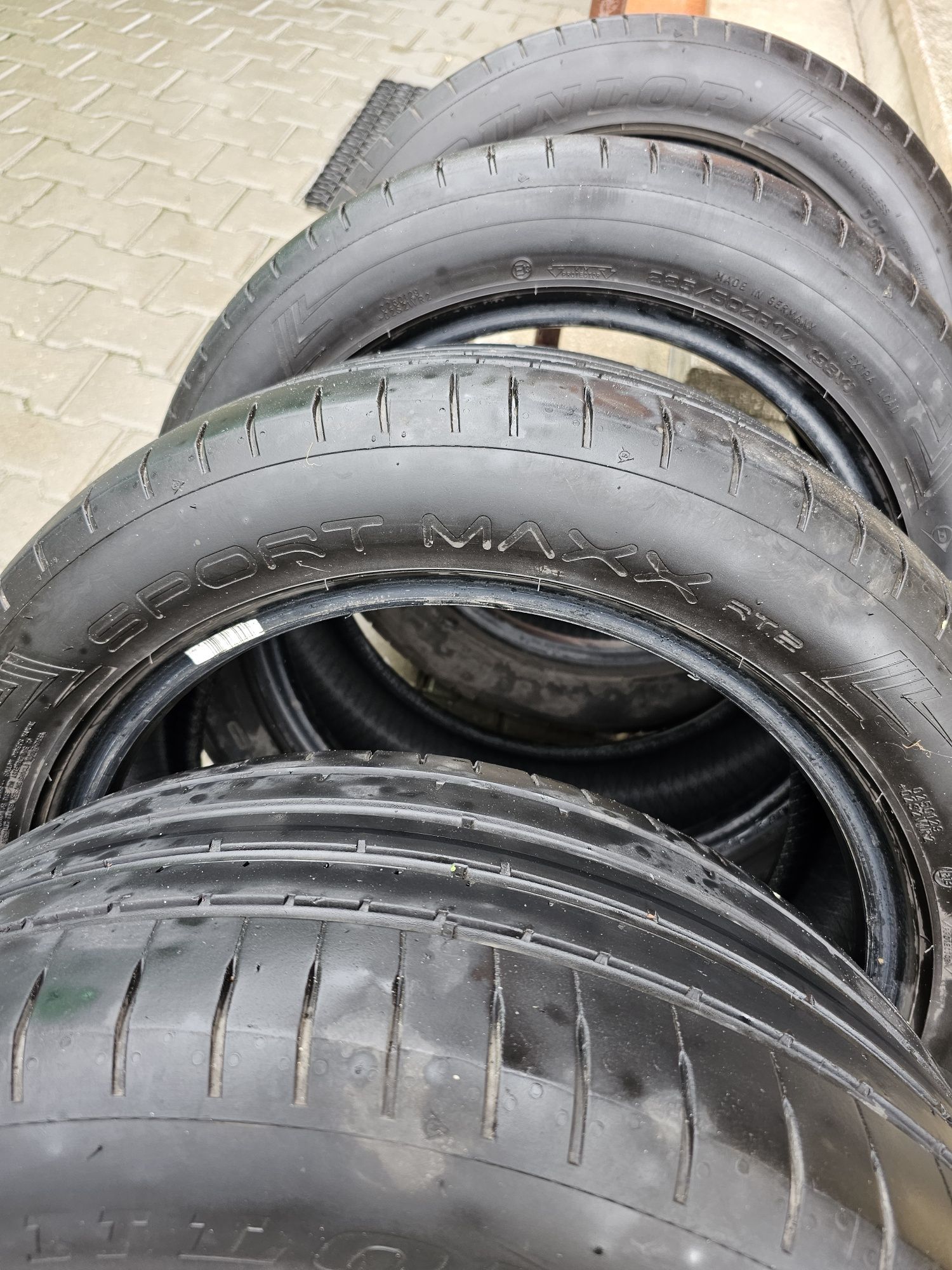 SET 4 anvelope vara  225/50/17 Dunlop Sport Maxx rt 2