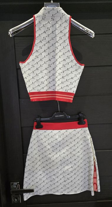 Сет Stella Mccartney , пола Karl Lagerfeld