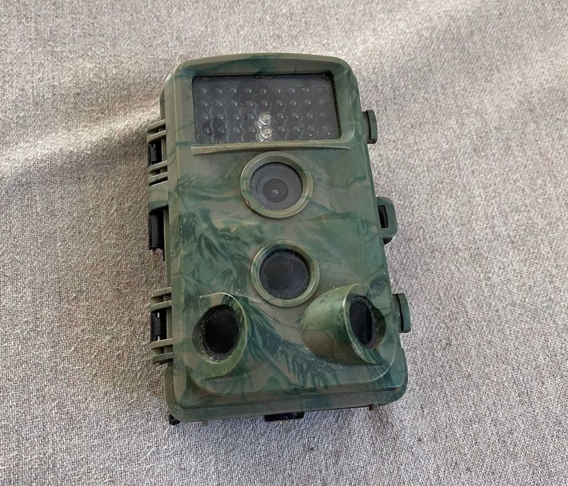 Cameră de vânătoare trail cam IR camuflaj, defect, pentru reparat