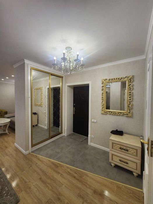 Продается 3/3/4 Квартира, МирзоУлугбекский р-н, Ц1