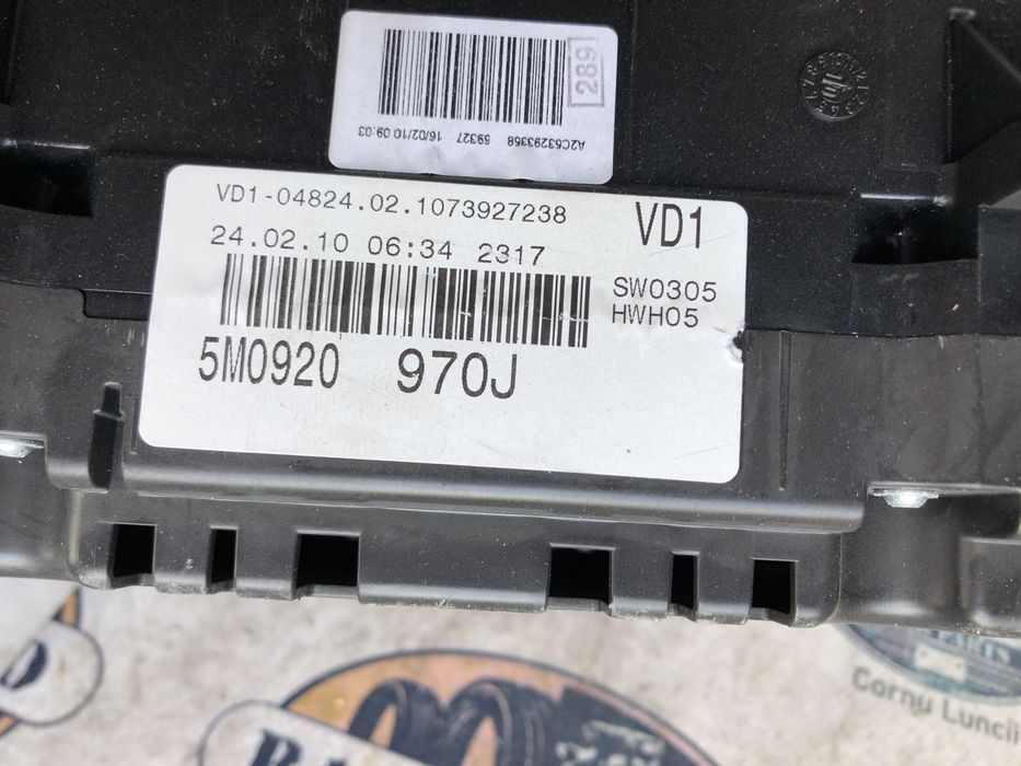 ceasuri bord uk  volkswagen golf 6 plus  1.4 2010