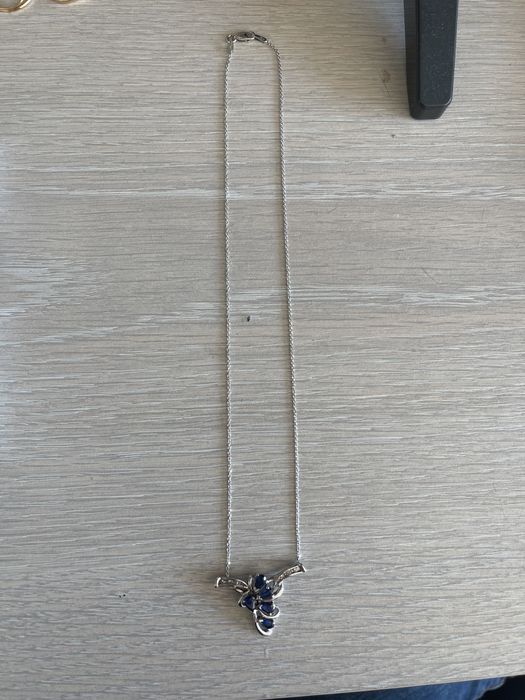 Lantisor aur alb 14k cu safire