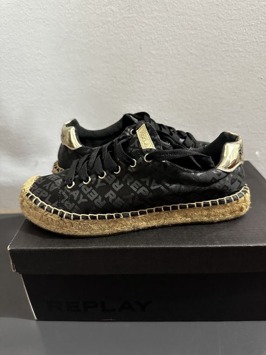 Еспадрили Repay и тигрови кецове