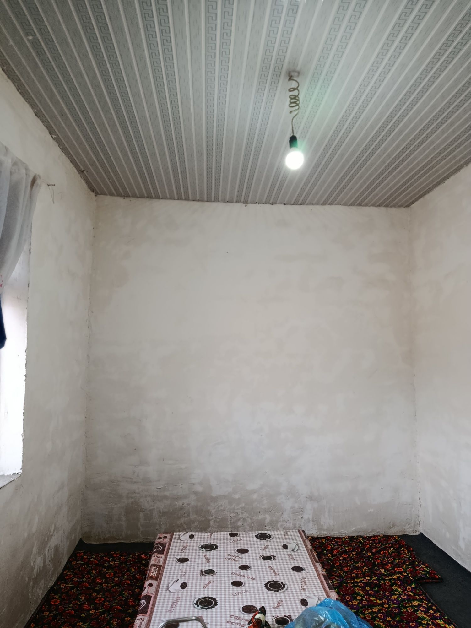 Qarshida tez kunda hovli sotiladi 6 sotix