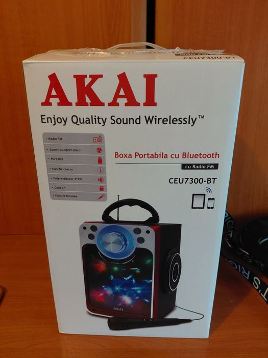 Boxa Akai  noua portabila