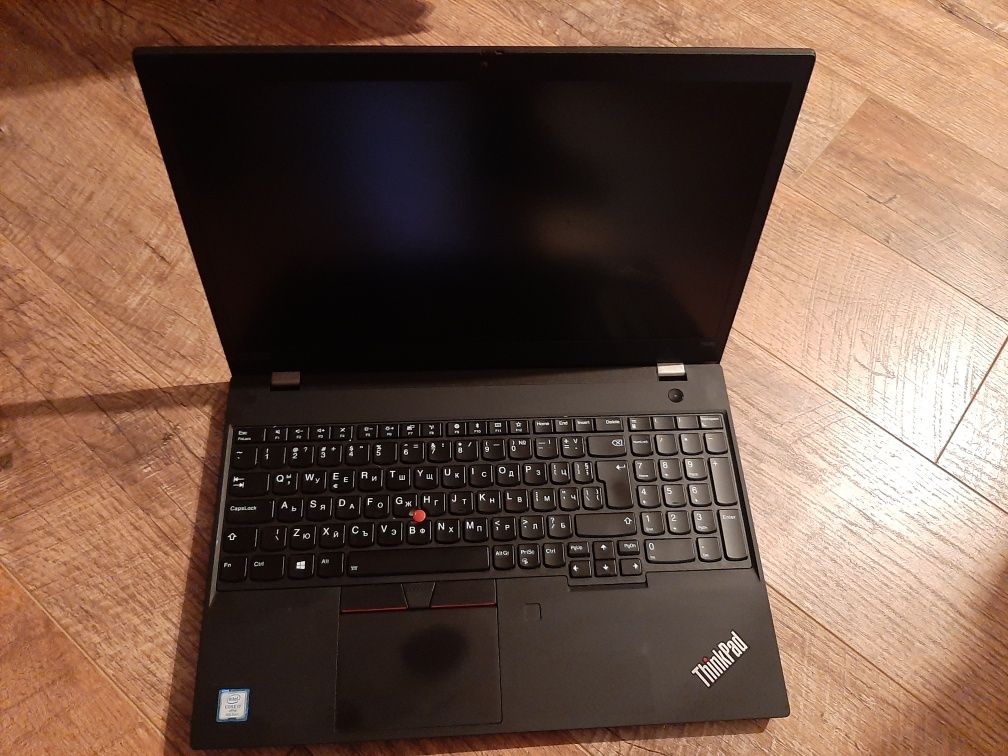 Лаптоп Lenovo T590, Memory 32gb, Disk Capacity 512gb, Intel Core