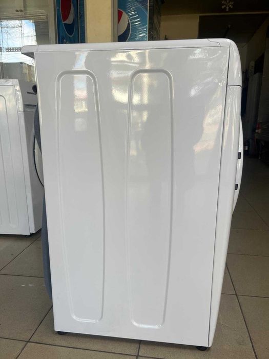 Masina spalat rufe cu uscator Candy