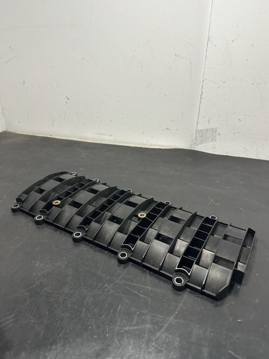 Capac deflector ulei BMW Seria 5 E60 530d 525d X5 E70 X5 E53 X3E83 E90