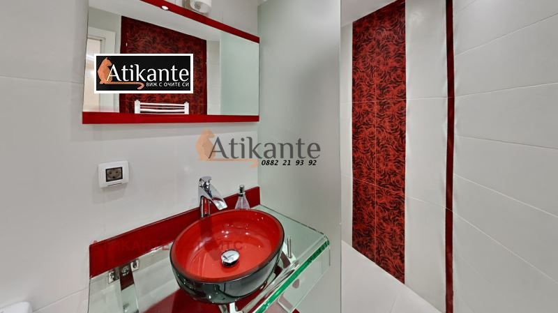 Продава се Четиристаен апартамент в София, Витоша - 270 кв.м за 1834 €/кв.м - Снимка #1