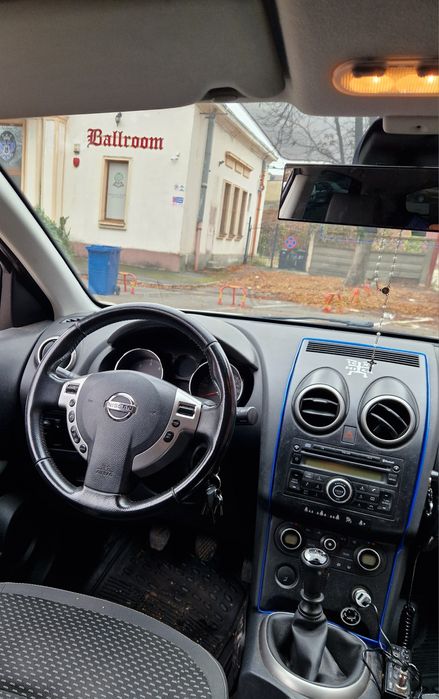 Vând Nisan Qashqai 1.5 DCI