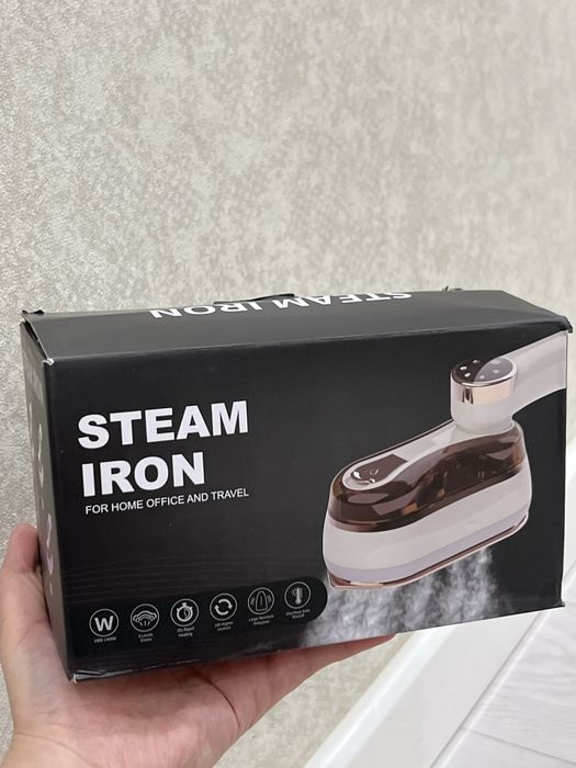 Утюг паровой компактный