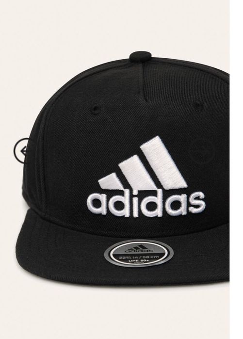 Sepci Adidas noi,cu eticheta