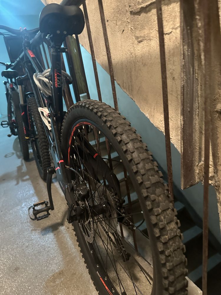 Bicicleta Rockrider520s full suspension