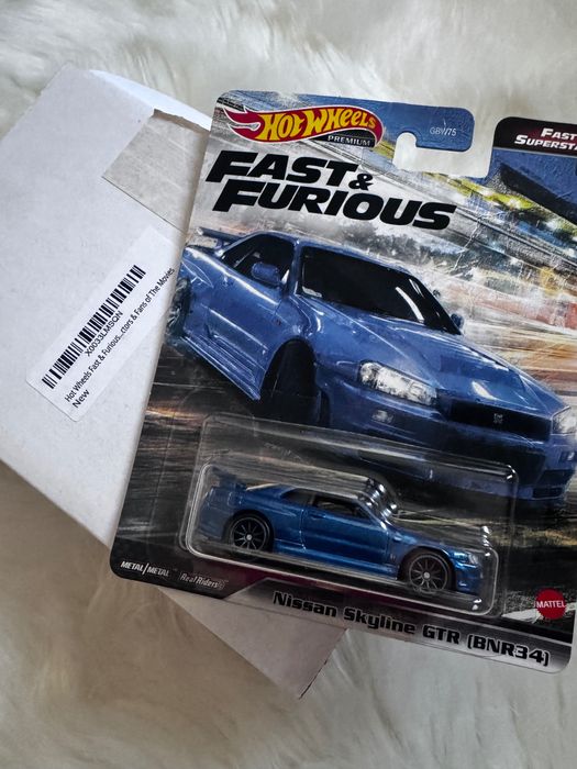 Hot wheels количка- Nissan Skyline