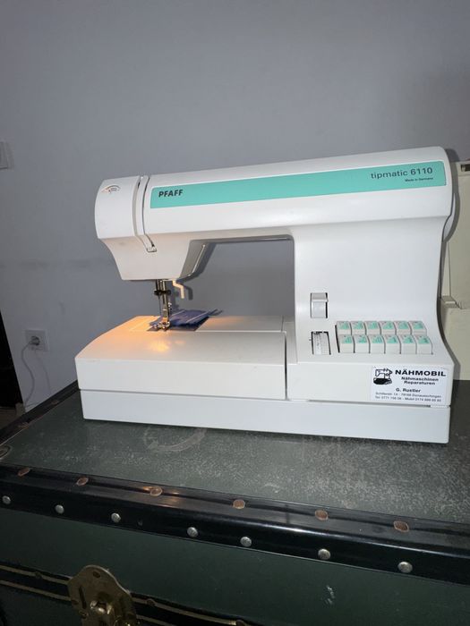 Masina de cusut Pfaff Tipmatic  6110