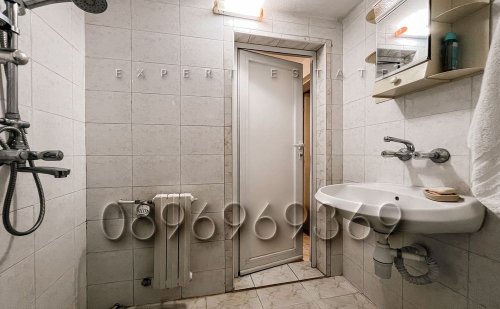 Продава се Четиристаен апартамент в Варна, Колхозен пазар - 93 кв.м за 1301 €/кв.м - Снимка #9