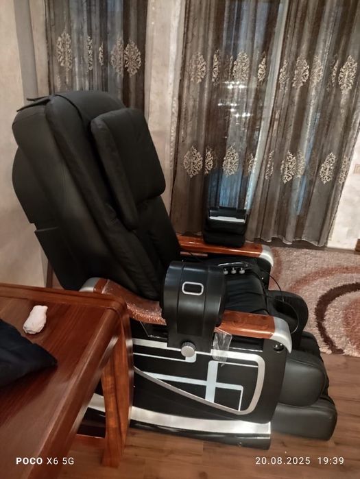 Кресло массажер почти новая