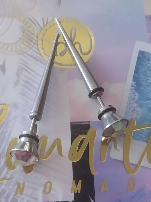 Обеци имитация на флеш