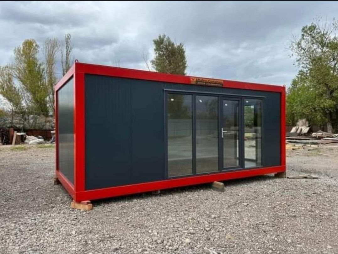 Vand container modular cu vitrina