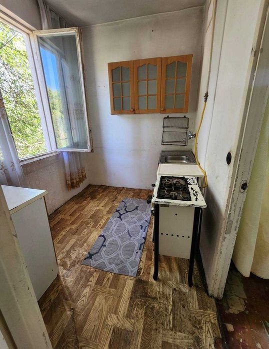 Чиланзар3 Торговый центр чииланзар , продается 3 комнатная квартира