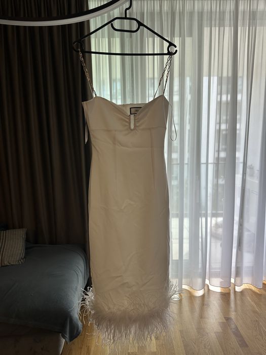 Rochie nissa nepurtata