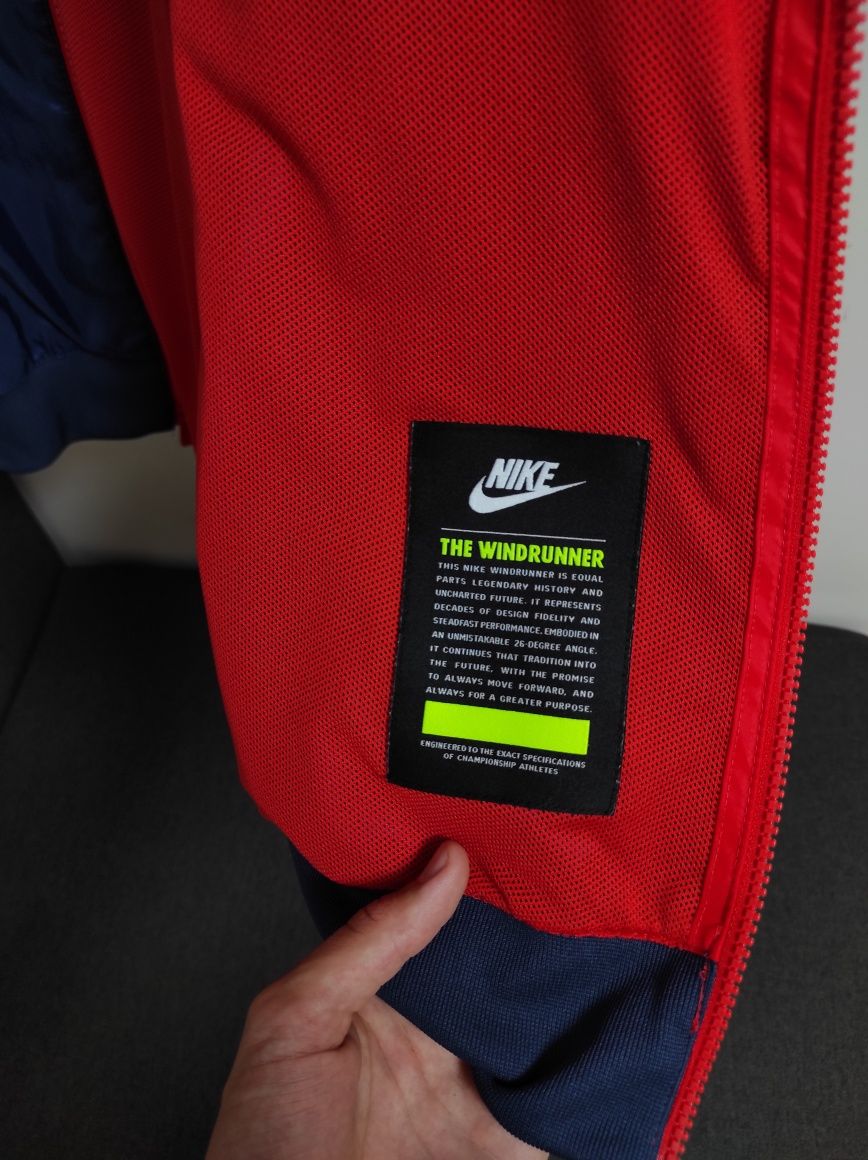 Ветровка Nike ( Оригинал)