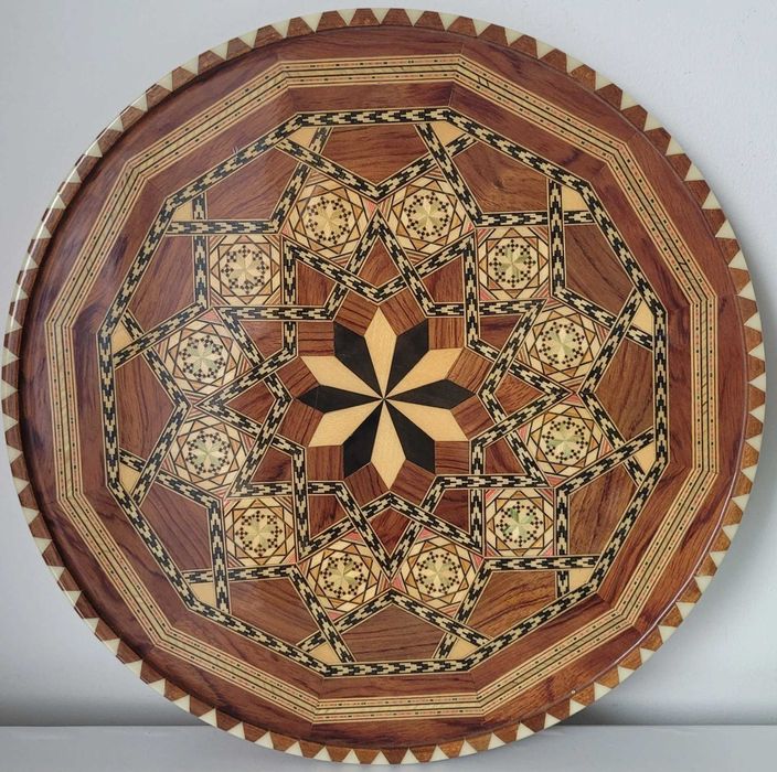 Tavă din lemn sau platou decorativ,
