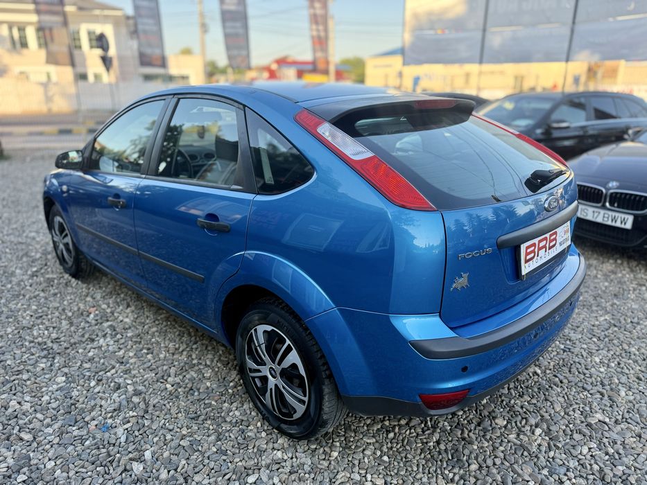 • Ford Focus 2006 / 1.6 Benzina / Inmatriculat RO • Rate / Garantie