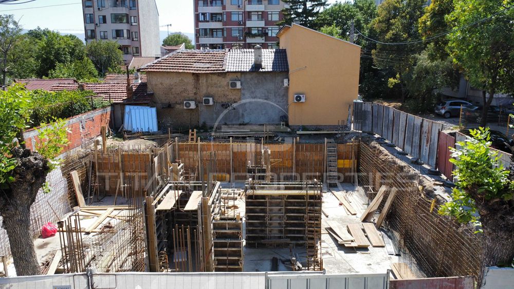 Продава се Двустаен апартамент в Пловдив, Кючук Париж - 68 кв.м за 1331 €/кв.м - Снимка #4