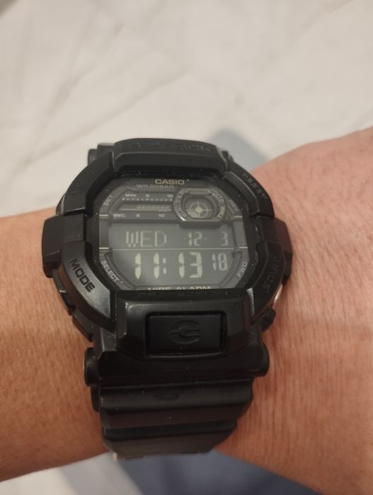 Продам часы G-shock