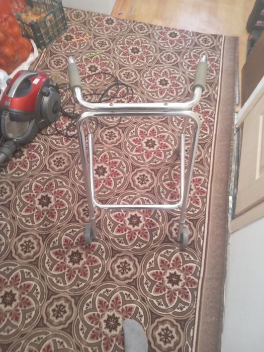 Ходунок бу сатылады