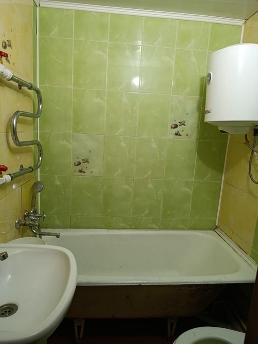 Сдам 2х квартиру район акация