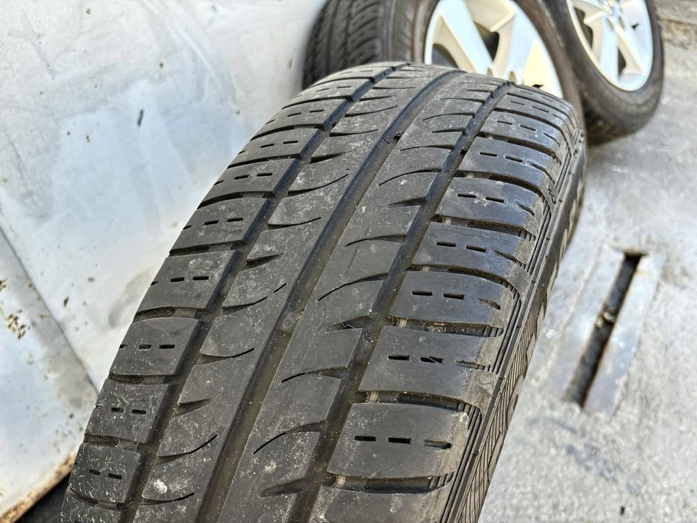 4бр. Алуминиеви джанти с гуми 195/65 R15цола от Mazda  5x114.3