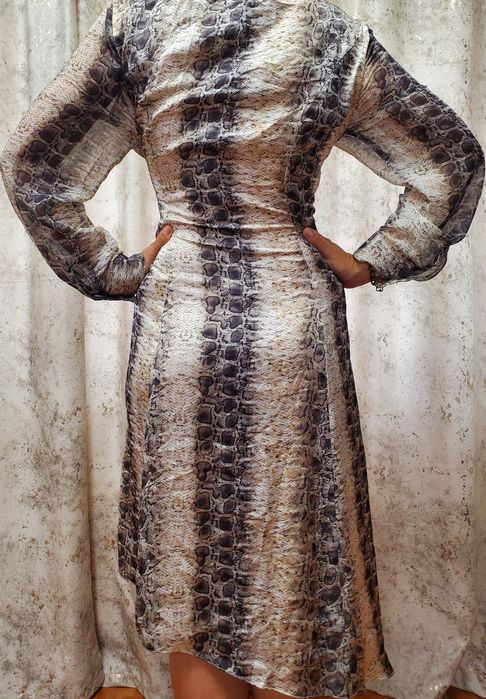 Vand Rochie Lipsy London