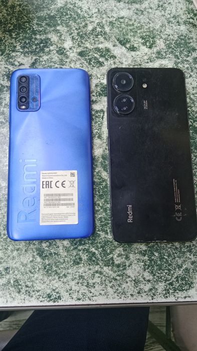 Продам срочно два телефона за 35000тг