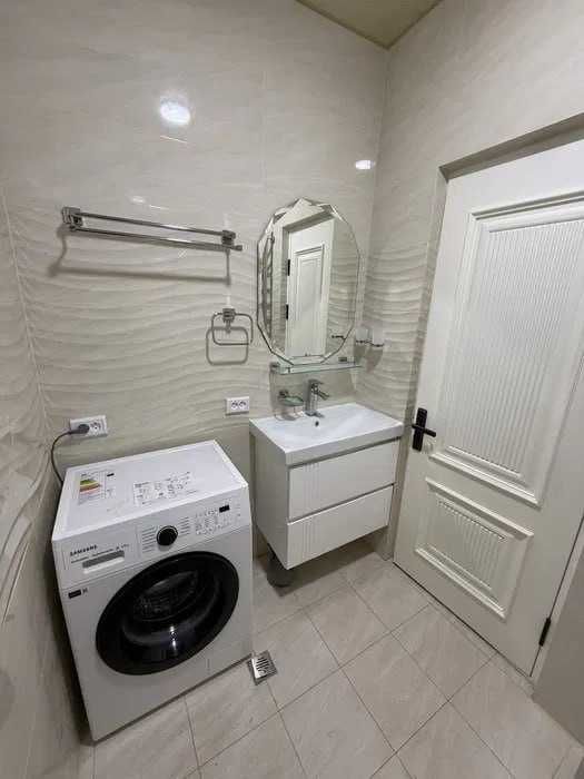 Срочно сдам кв 1/3/7 ул Сайрам ор Максим Горький 037*