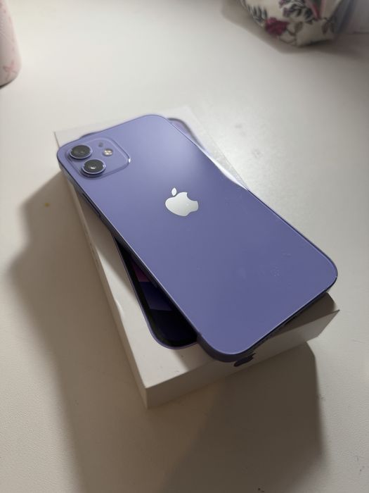 Iphone 12 в идеальном состояний