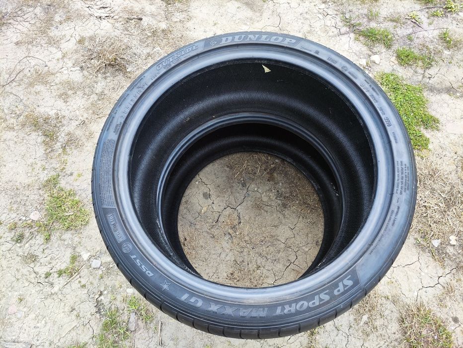 Гуми R21 DUNLOP перфектни