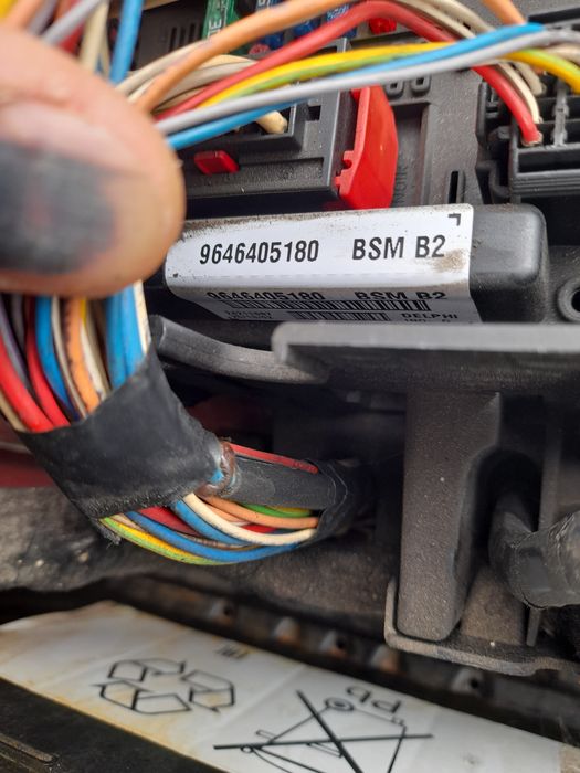 Пежо 307 2.0 дизел на части