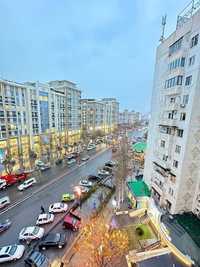 Срочно продается 5 ком,9 этаж напротив Мирабад Авеню, Госпитальный
