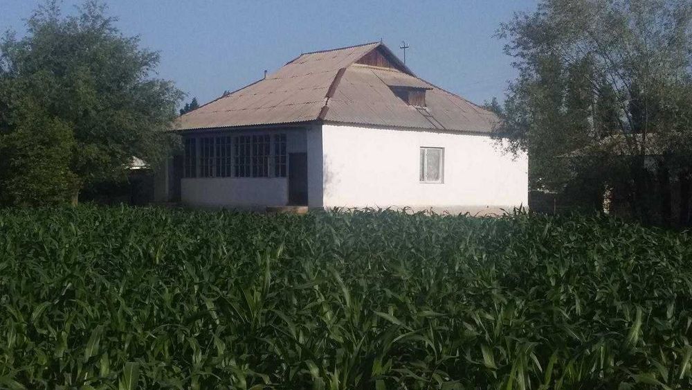 Срочна уй сотилади