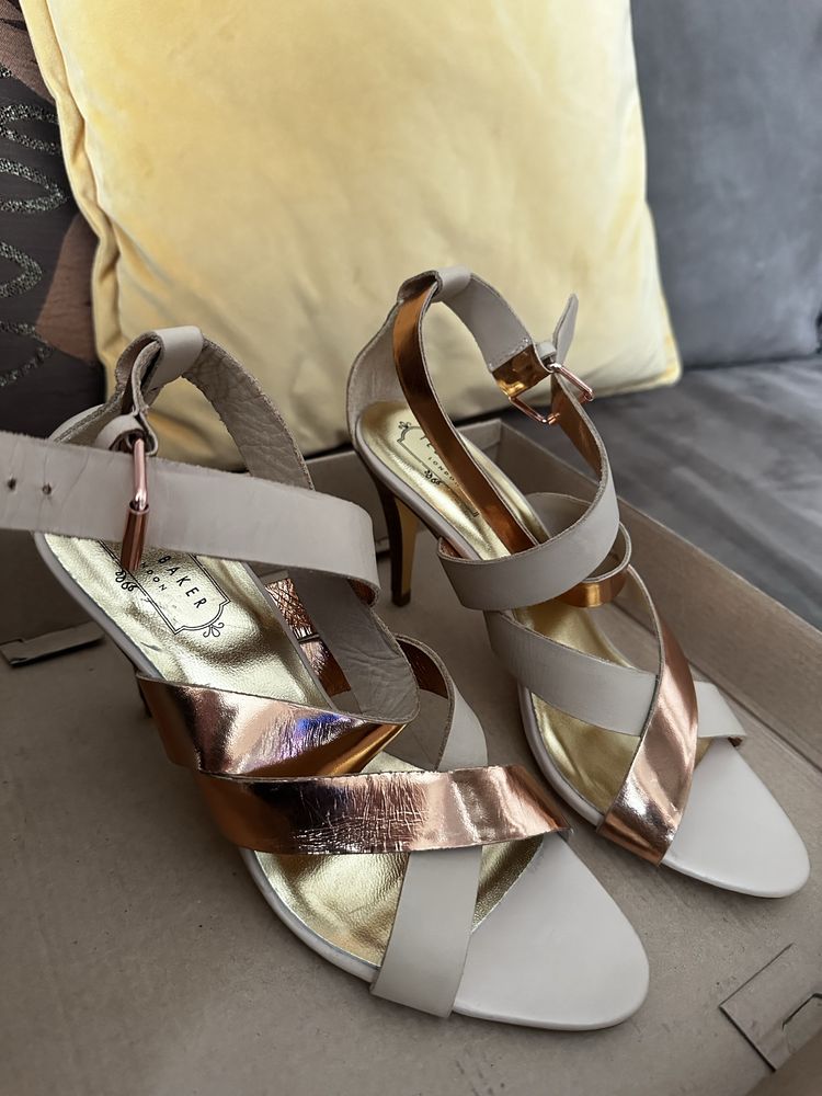 Сандали Ted Baker