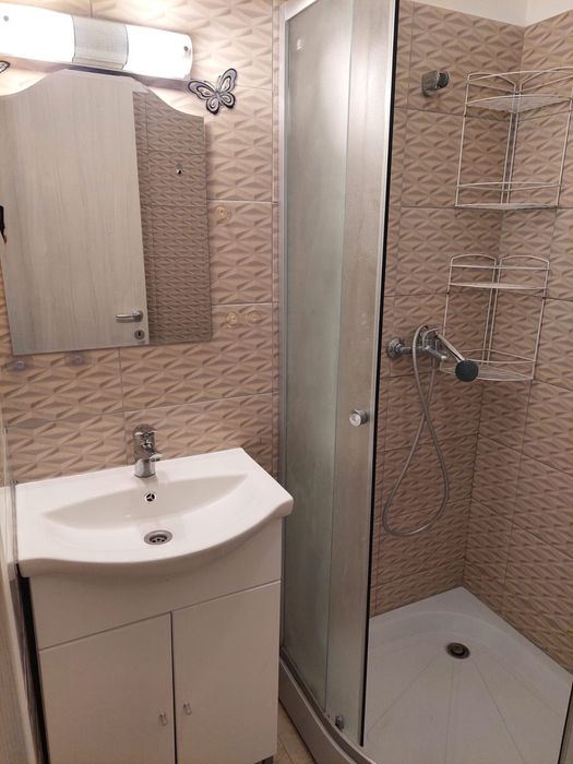 Inchiriez Garsoniera