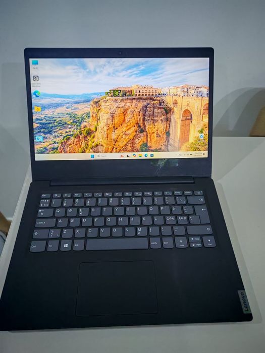 Laptop lenovo gaming