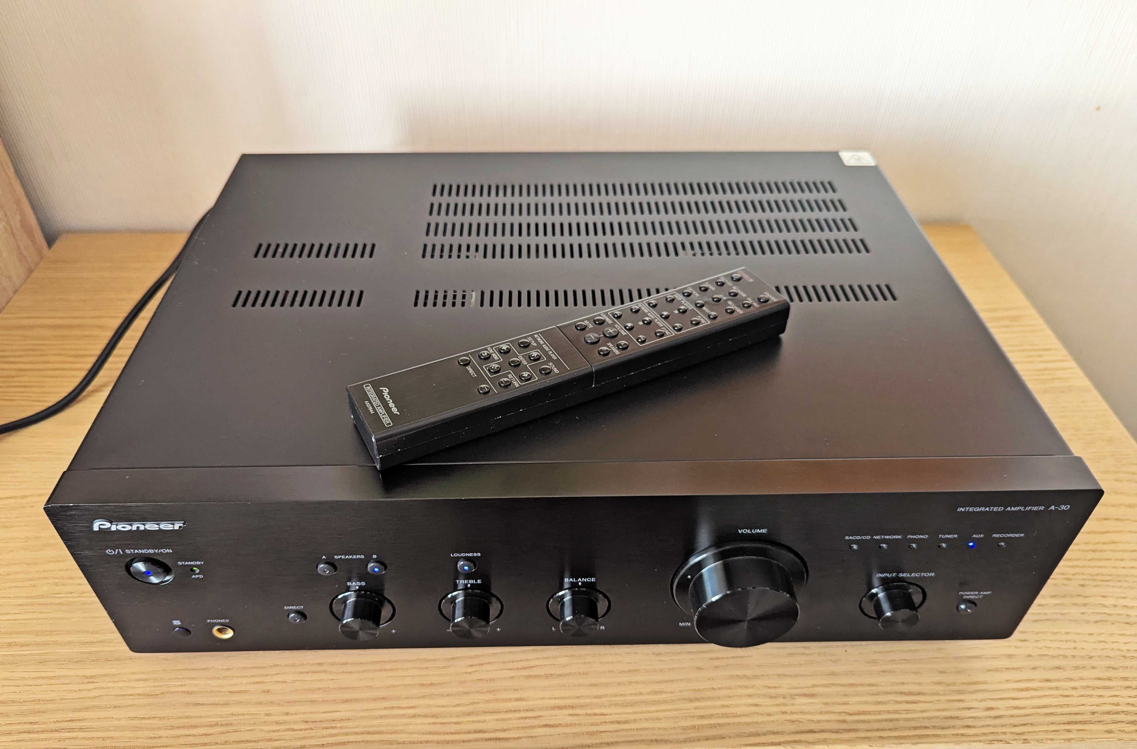 Усилвател Pioneer A-30