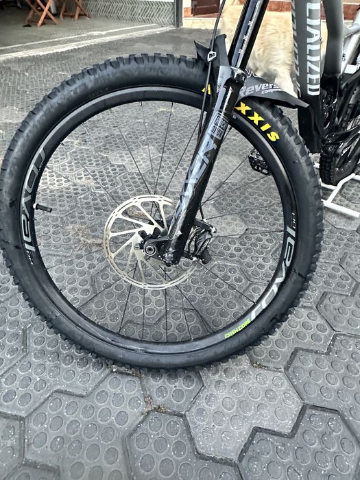 Bicicleta downhill specialized demo expert 2022