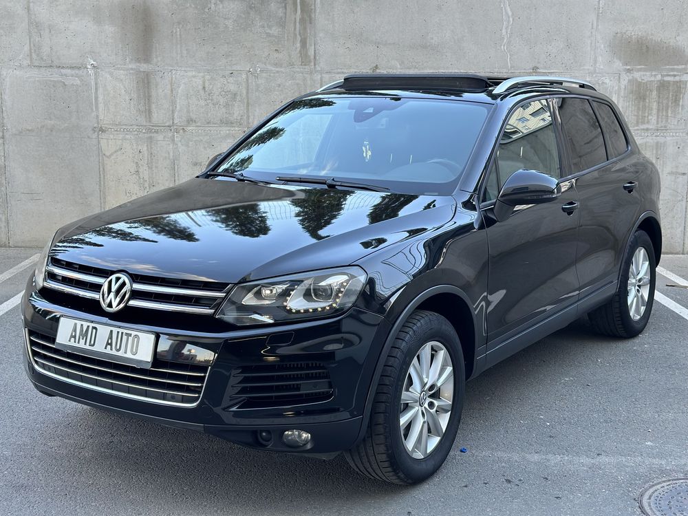 Volkswagem Touareg 3.0/Perne/Distronic/Panoramic/Dynaudio/Carlig tract