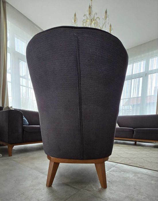 Два дивана и кресло на цената на един диван!